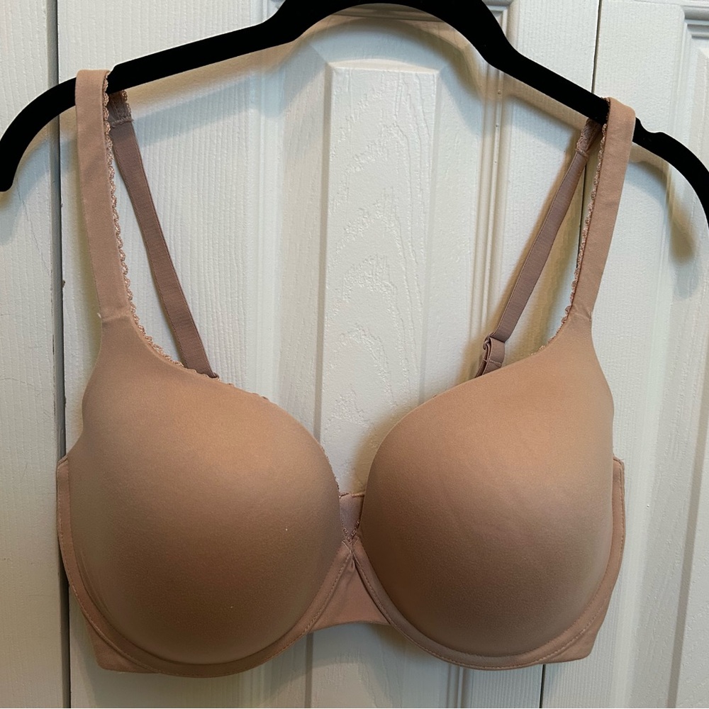 Victoria’s Secret Beige Bra with Bow Detail